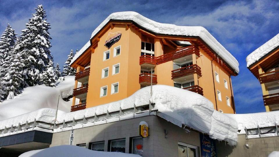 Hotel-Aparthotel サン・ベルナルディーノ エクステリア 写真